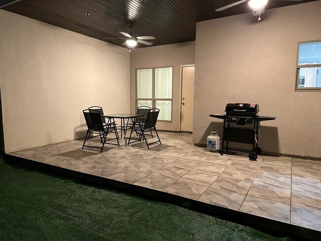 Building Photo - 4101 Blue Quail Rd