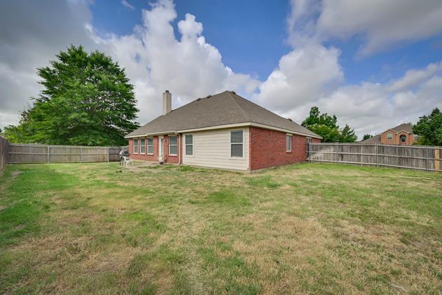 Building Photo - 4 Blue Meadow Ct