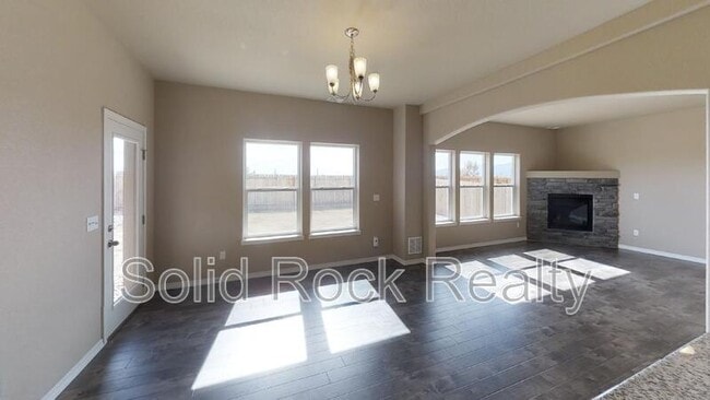 Building Photo - 7618 Cat Tail Creek Dr