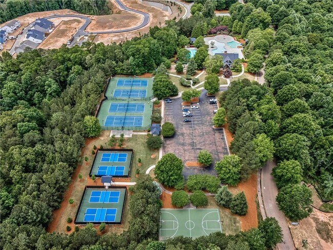 Building Photo - 113 Greenbrier Way