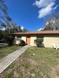 Building Photo - 1028 Lakewood Ct