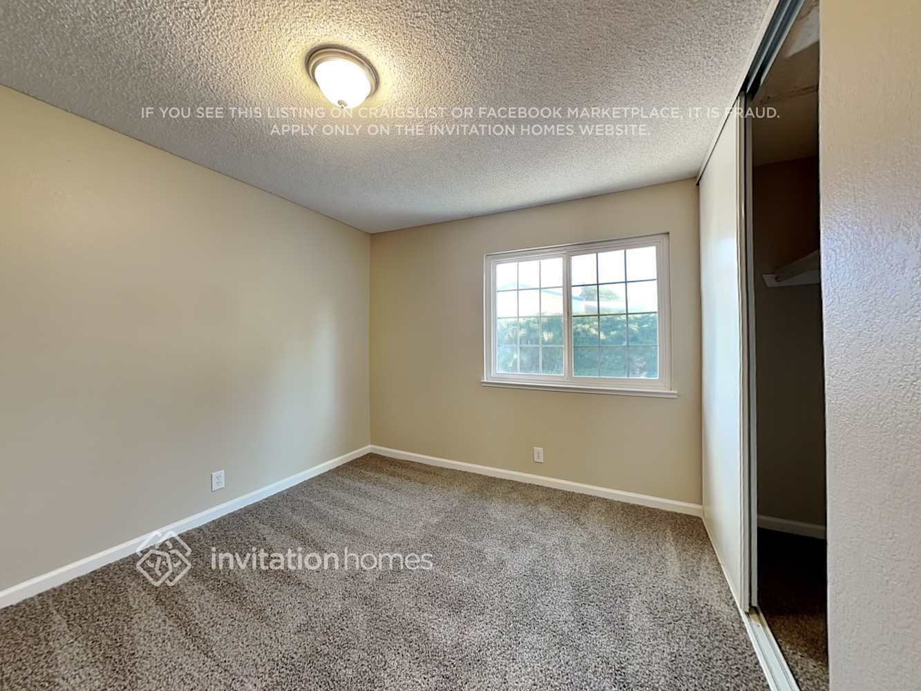 Building Photo - 2165 Cedarbrook Dr