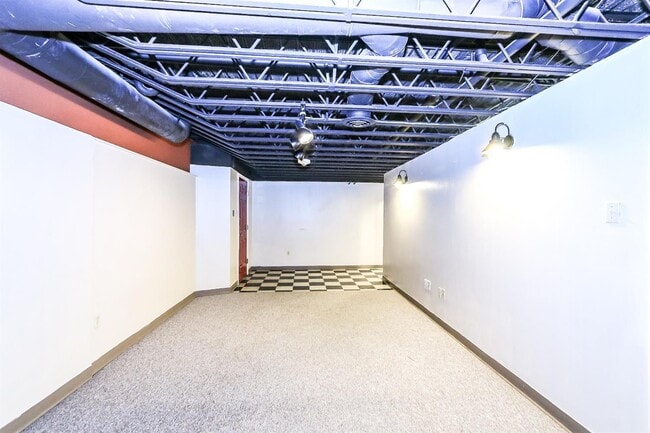 Building Photo - 1414 Texas Ave