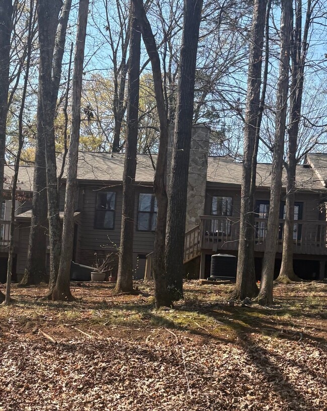 Building Photo - 141 Cedar Hollow St