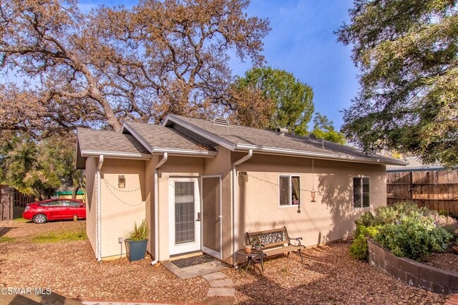 Building Photo - 1226 Aster St