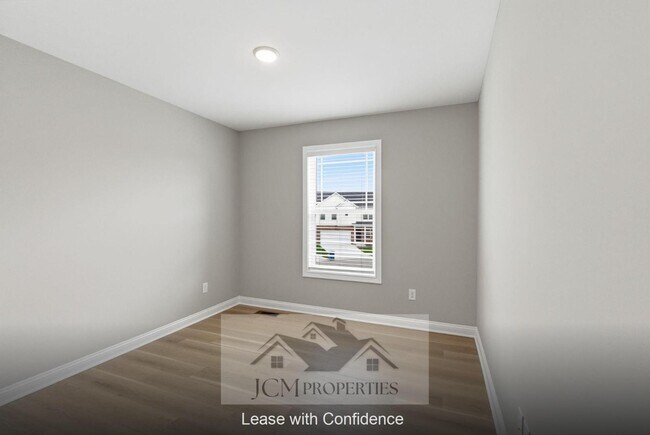 Building Photo - 109 Lambert Fld