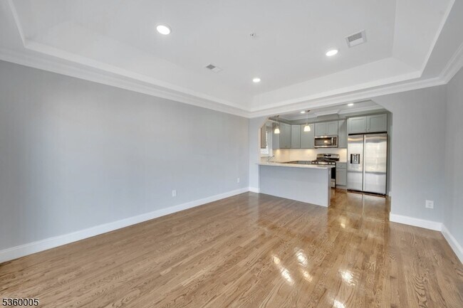 Building Photo - 267 S 10th St