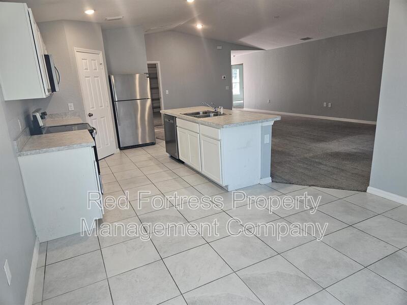 Building Photo - 3012 51st St W