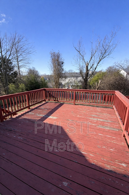 Building Photo - 3865 Kentucky Derby Dr