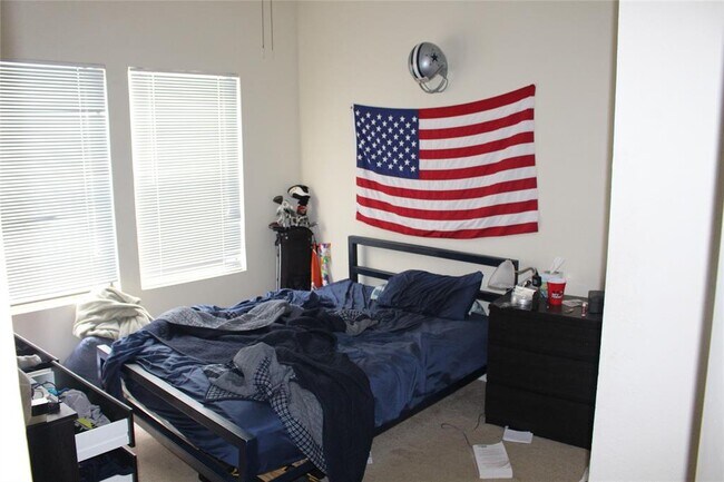 Building Photo - 2804 Rio Grande St