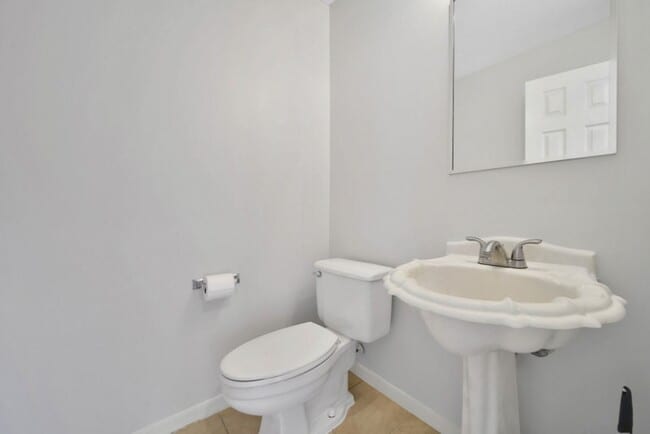 Building Photo - 6414 Oakburl Ct