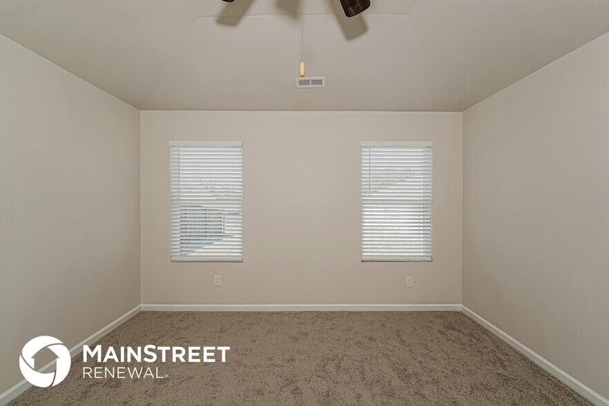 Building Photo - 204 Leonards Ct