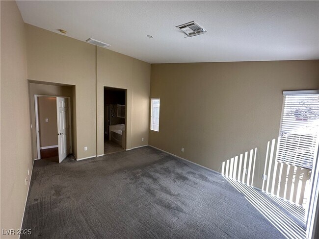 Building Photo - 9137 Weeping Hollow Ave