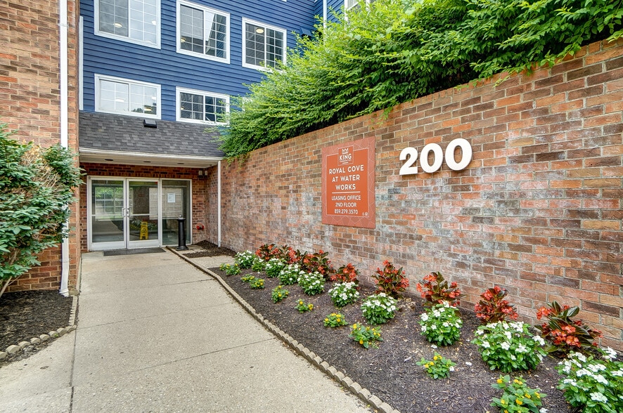 Royal Cove at Waterworks 200 Water Works Rd Fort Thomas KY 41075