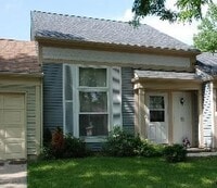 Building Photo - 689 Wilson St