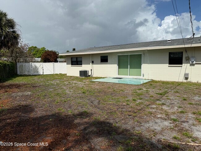 Building Photo - 21 Rosevere Way