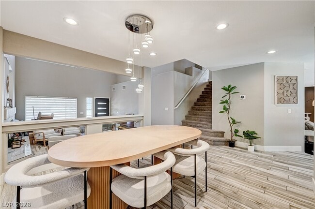 Building Photo - 9748 Cathedral Stairs Ct