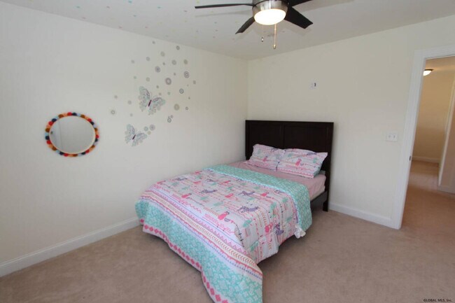 Building Photo - 106 Balsam Way