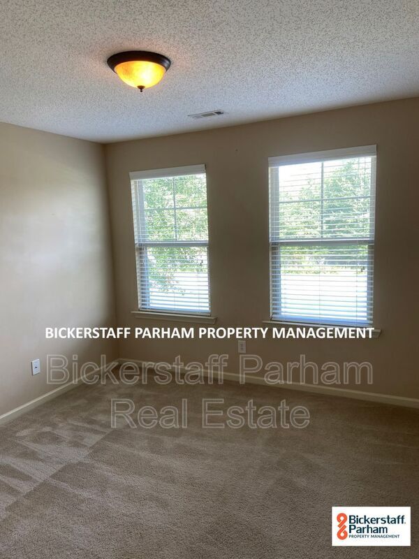 Building Photo - 272 Owens Rd