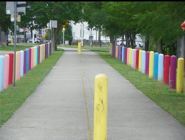 Building Photo - 4334 Jefferson St