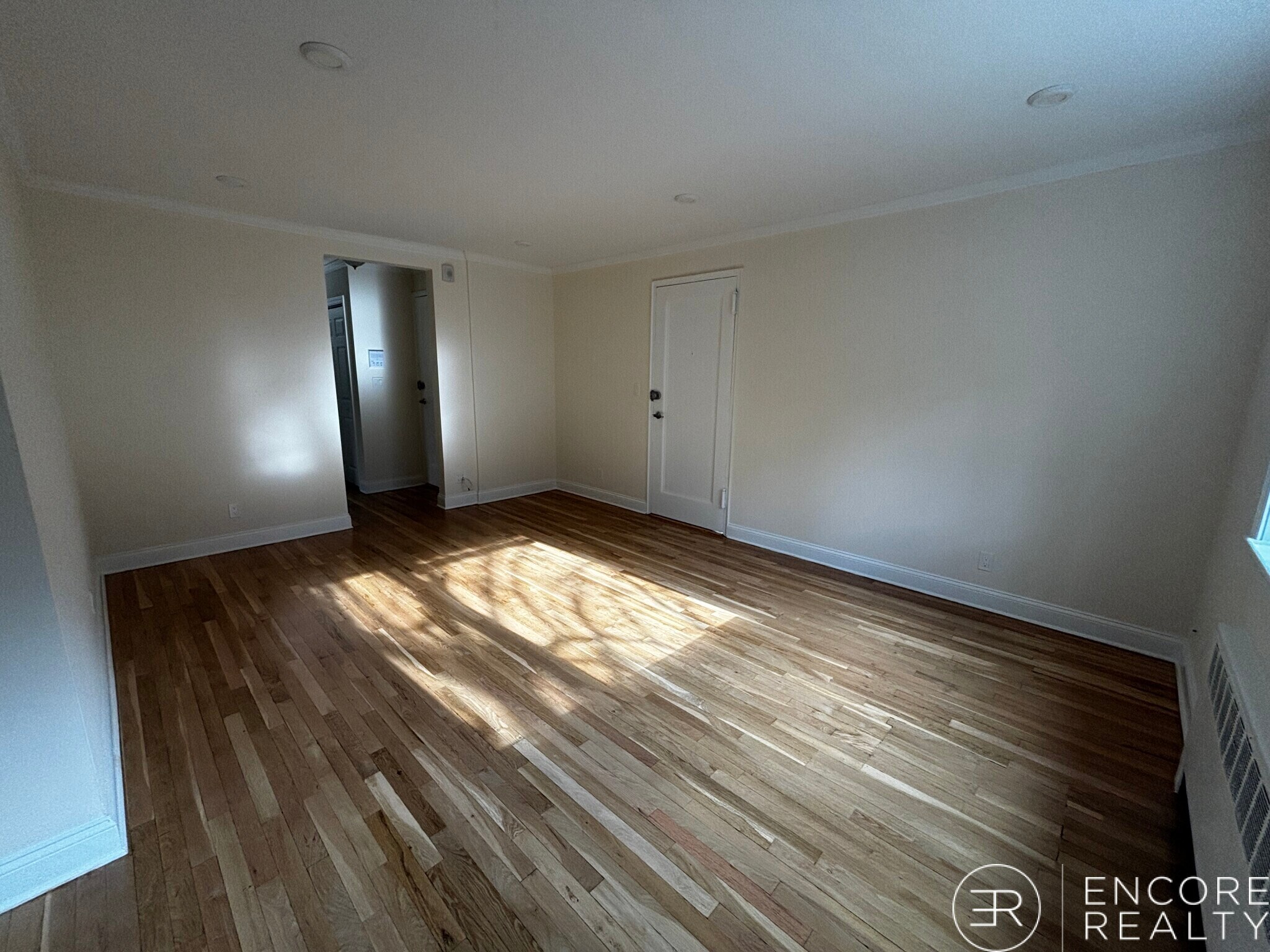 Building Photo - 105 Longwood Ave