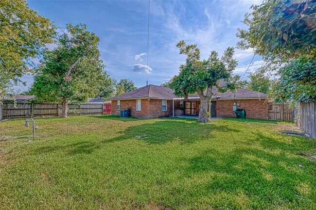 Building Photo - 4126 Brookston St