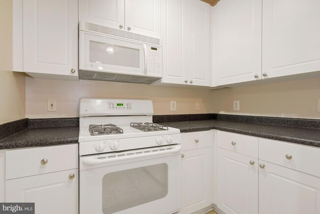 Building Photo - 9490 Virginia Center Blvd