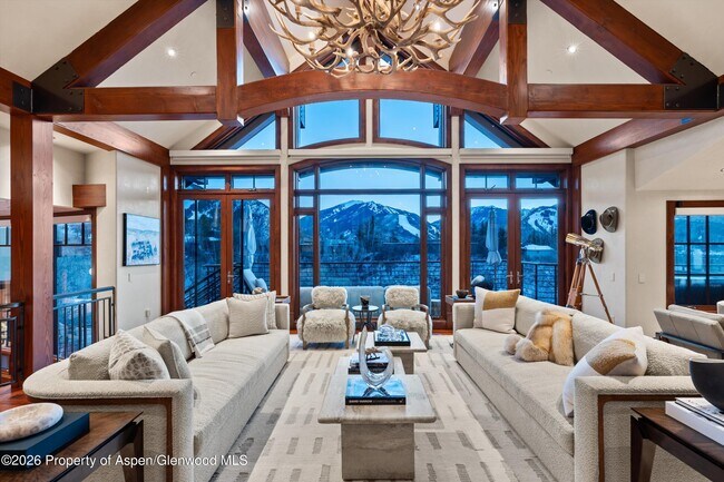 Building Photo - 294 Draw Dr