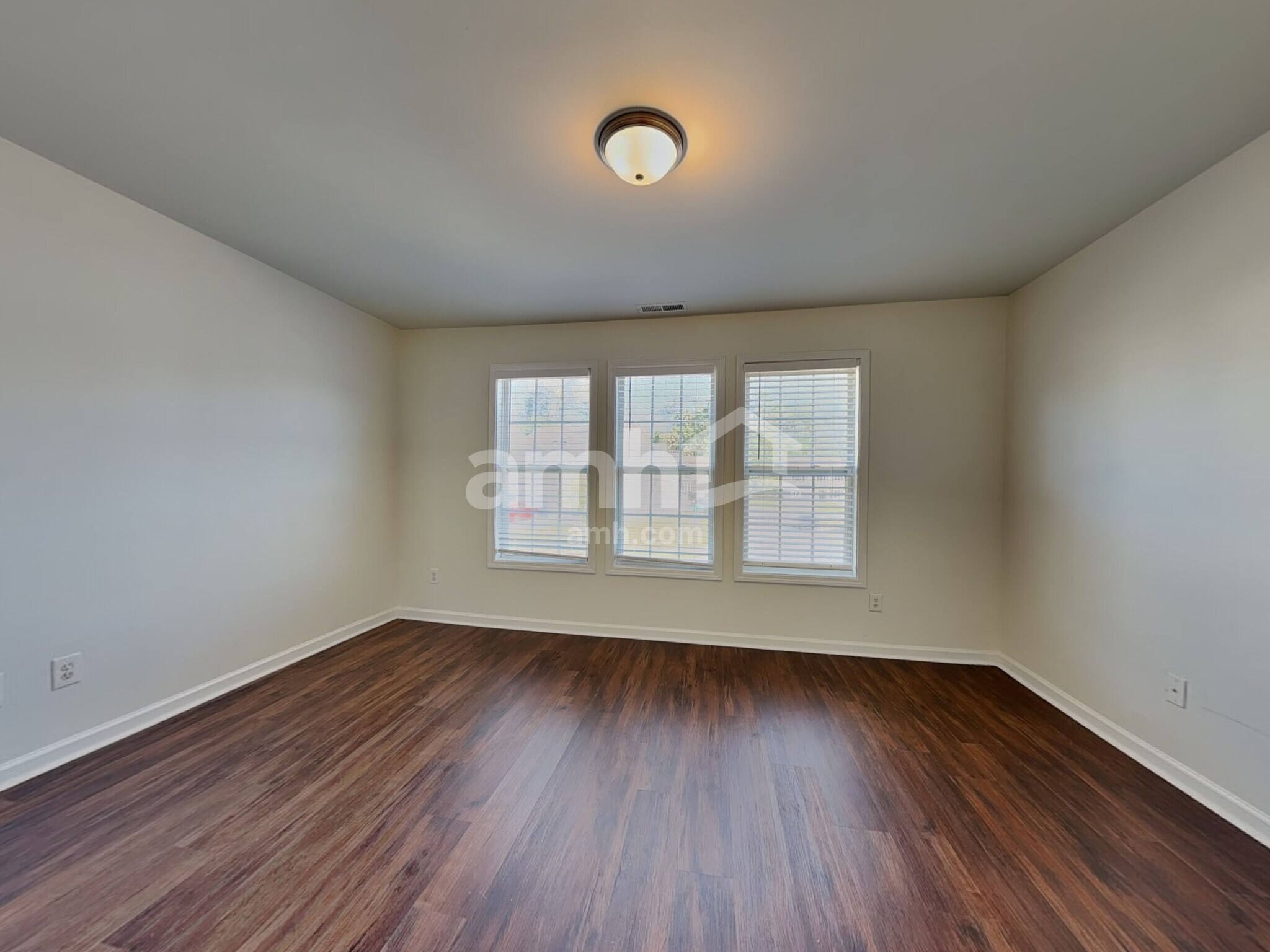 Building Photo - 2916 Filbert St