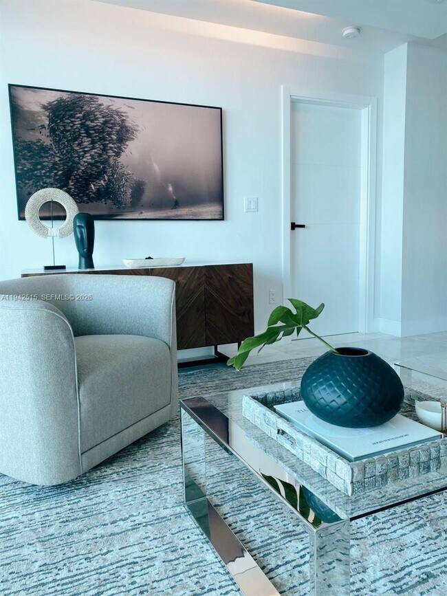 Building Photo - 800 Claughton Island Dr