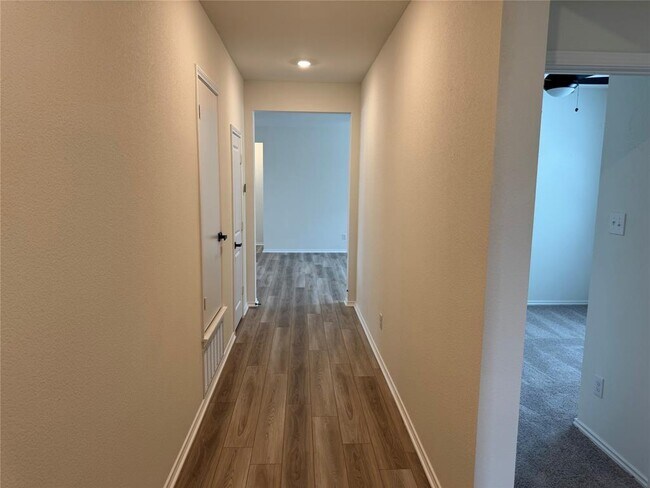 Building Photo - 216 Coastal Wy