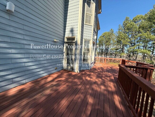 Building Photo - 6146 Queens River Dr