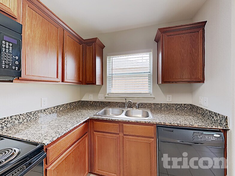 Building Photo - 111 Drover Ridge Rd