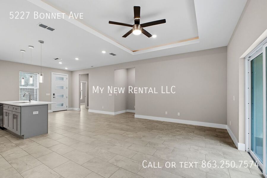 Building Photo - 5227 Bonnet Ave