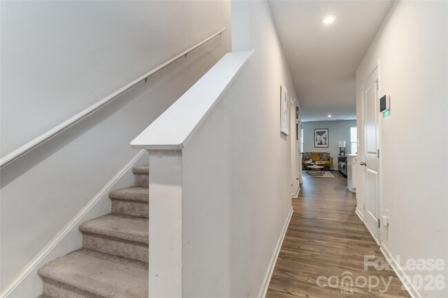 Building Photo - 5048 Downhaul Dr