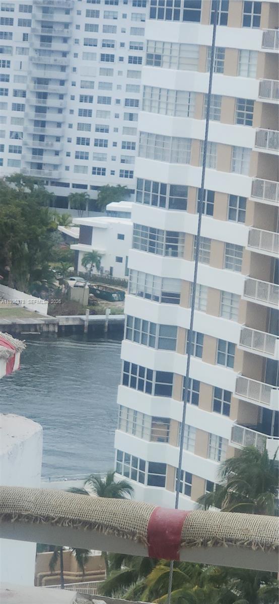 Building Photo - 1985 S Ocean Dr