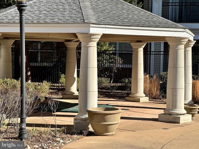 Building Photo - 12901 Centre Park Cir