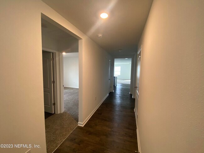 Building Photo - 2773 Oak Stream Dr