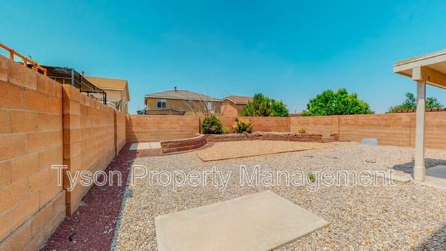Building Photo - 7615 Red Finch Ct NW