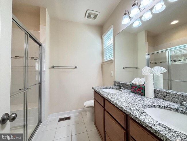 Building Photo - 1599 Renate Dr