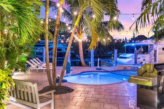 Building Photo - 1329 SW 12th Ct