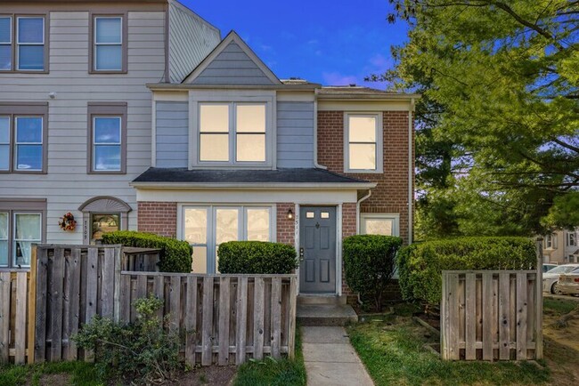 Building Photo - 7511 Belle Grae Dr