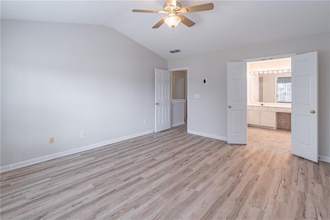 Building Photo - 11650 Bentham Ct