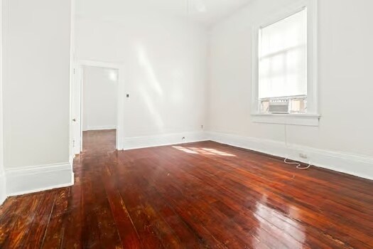 Building Photo - 2332 Ursulines Ave