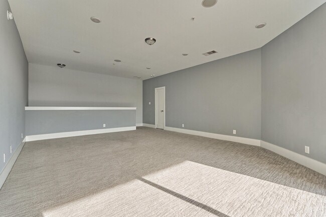 Building Photo - 2113 Solstice Blvd