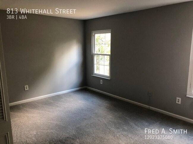 Building Photo - 813 Whitehall St