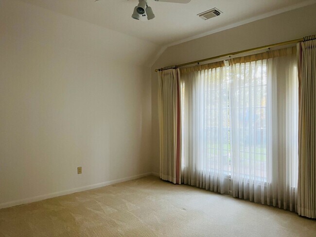 Building Photo - 16911 Ascot Meadow Dr
