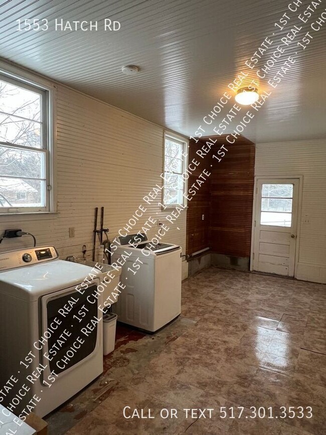 Building Photo - 1553 Hatch Rd