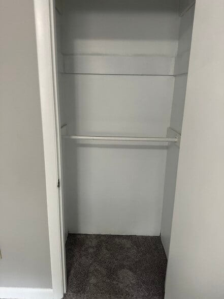 Building Photo - 315 Richmond St