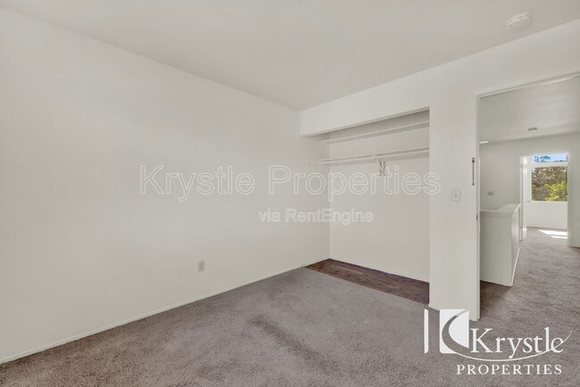 Building Photo - 267 Quartz Ln